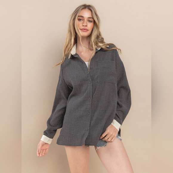 SALE! 010. WOMEN'S LONG SLEEVE FRONT POCKET BUTTON UP BLOUSE TOP - Picture 2 of 3